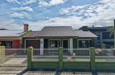 Casa com 3 quartos à venda na rua joão cristiano scheffer filho, 584, zona nova, capão da canoa, 141 m2 por r$ 1.300.000
