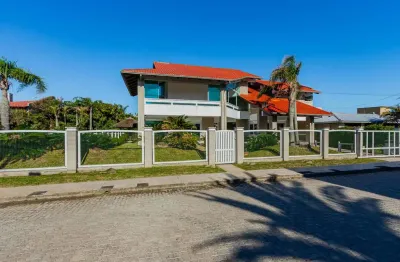 Casa com 4 quartos à venda na rua rio carreiro, 1639, centro, xangri-lá, 482 m2 por r$ 3.200.000