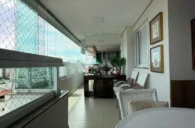 Apto completo no martins ! iluminação natural incrível, excelente estado de conservação !