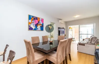 Lindo apartamento 2 dorm/ 1 suíte mobiliado e decorado – centro/ batel