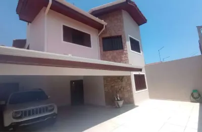 Casa com 4 quartos à venda na Rua José Gonçalves, 43, Jardim São Paulo, Sorocaba