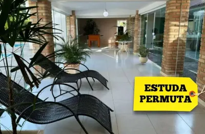 Casa com 3 quartos à venda na Estrada do Yabiku, Caguassu, Sorocaba