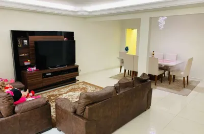 Casa com 3 quartos à venda na Avenida Getúlio Vargas, 174, Jardim São Paulo, Sorocaba