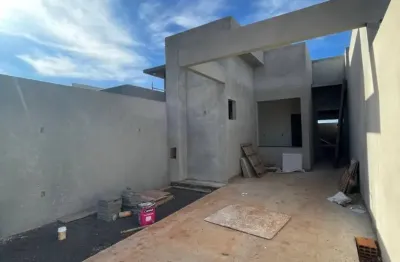 Um espetáculo de casa a venda no jardim coopagro ! em fase de acabamento!