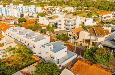 Viva o luxo e o conforto que você merece!   apresentamos um sobrado de alto padrão no jardim gisela, um dos endereços mais desejados de toledo, onde sofisticação, design moderno e bem-estar se unem pa