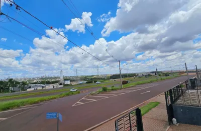 Aluga-se barracão 400m2 de esquina na marginal da br 467 cascavel-toledo