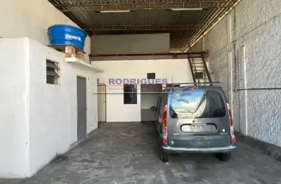 Barracão / galpão / depósito com 1 sala à venda na rua itamarati, cascadura, rio de janeiro, 308 m2 por r$ 650.000