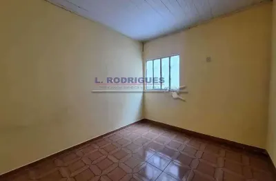 Casa com 1 quarto para alugar na rua mateus silva, inhaúma, rio de janeiro, 35 m2 por r$ 700