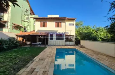 Casa em condomínio fechado com 4 quartos à venda na rua coronel vercessi, freguesia (jacarepaguá), rio de janeiro, 367 m2 por r$ 920.000