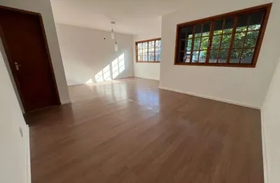 Condomínio alvorada - totalmente reformada - casa linear - vazia - doc ok!