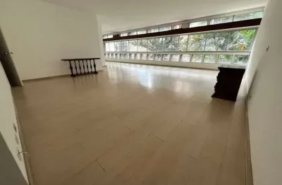 Apartamento ipanema - na quadra da praia - 200m2 - frente - vazio
