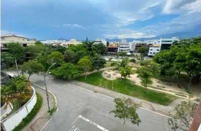 Cobertura 5 minutos da praia - vista totalmente livre