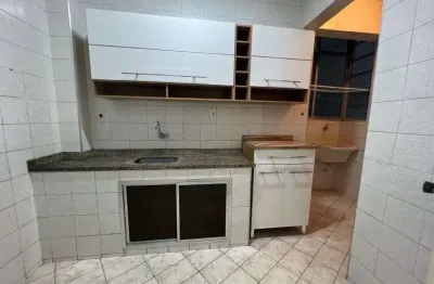 Tijuca - apartamento vazio - elevador - 2 quartos + dependência completa
