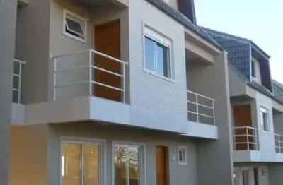 Excelente sobrado em condominio fechado no ahú proximo avenida anita garibaldi