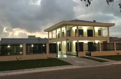 Linda e confortável  residência em balneário coroados., guaratuba.