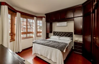 Cobertura dúplex à venda, 4 dormitórios, 2 suítes, hidromassagem, 01 vaga, centro - gramado rs