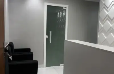 Sala comercial em ótima localização no edf.  base empresarial.