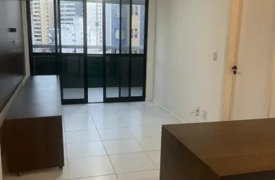 Apartamento semi mobiliado em ótima localização na pituba.
