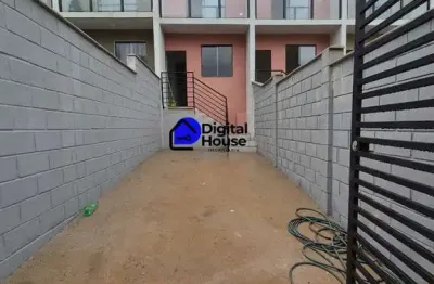 Casa com 2 quartos à venda na castelhano, 60, camargos, ibirité por r$ 264.000