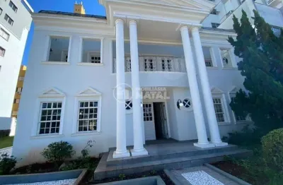 Casa comercial à venda na Rua Governador Parigot de Souza, 90, Caiçaras, Londrina