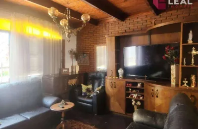 Casa com 3 dormitórios à venda, 131 m² por r$ 650.000,00 - são josé - pouso alegre/mg