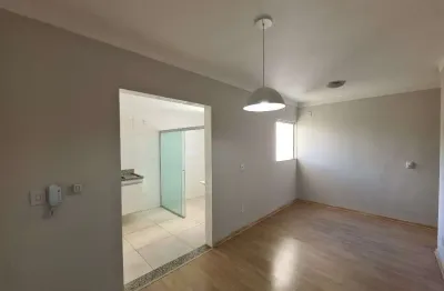 Apartamento com 2 dormitórios para alugar, 57 m² por r$ 1.720,00/mês - residencial parque dos fontes - pouso alegre/mg