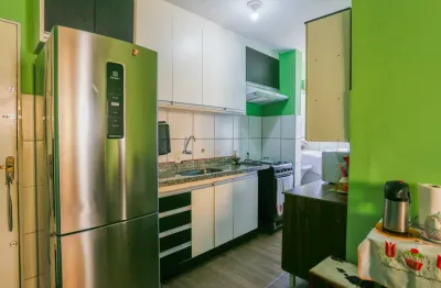 Apartamento 2 dormitórios, reformado, documento regularizado