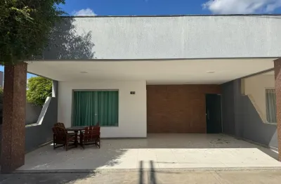 Conforto e estilo! casa térrea mobiliada com suítes climatizadas por r$ 3.600 (taxas inclusas)