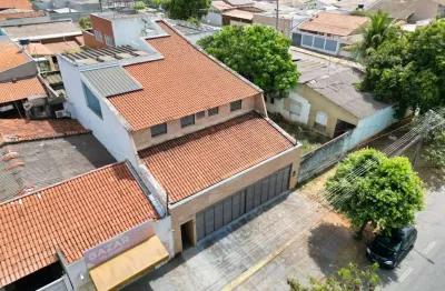 Sobrado comercial de três pavimentos conj. fabiana goiânia
