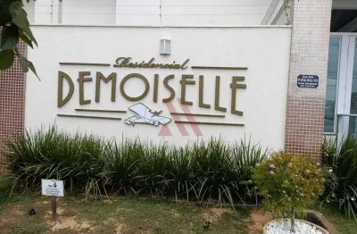 Residencial Demoiselle - Setor Aeroporto Apartamento 3 suítes com churrasqueira a carvão montado em armários próximo a Praça do Avião disponível para venda