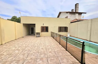 Casa mobiliada com piscina, área gourmet e 3 quartos no santa terezinha – paulínia