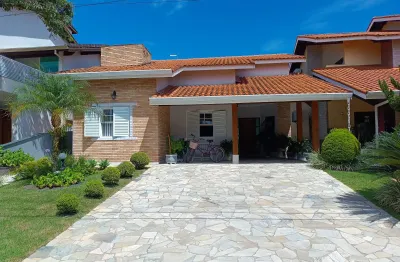 Casa com piscina a venda em condomínio fechado bougaivilleeiii em peruíbe