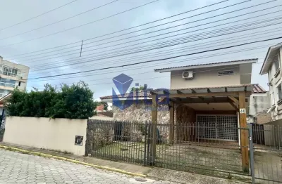 Casa com 3 quartos à venda na rua da alegria, cachoeira do bom jesus, florianópolis por r$ 2.200.000
