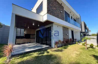 Casa em condomínio fechado com 3 quartos à venda na rua leonel pereira, cachoeira do bom jesus, florianópolis por r$ 2.198.300