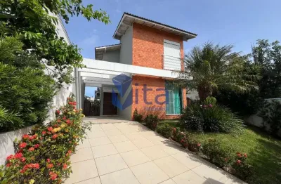 Casa com 4 quartos à venda na rua da quaresmeira roxa, 262, cachoeira do bom jesus, florianópolis por r$ 1.950.000