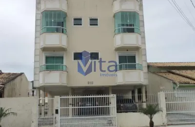 Apartamento em área nobre, dois dormitórios, sendo 01 suíte.