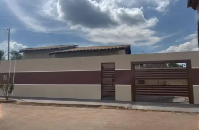 Casa com 2 quartos sendo 1 suíte no bairro residencial búzios, com 65 m²