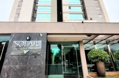 Lindíssima cobertura com 220 m², 4 suítes, gourmet e piscina.