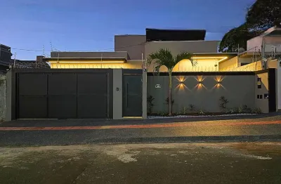 Maravilhosa e ampla casa térra no Bairro Vilas Boas, próximo à praça do peixe