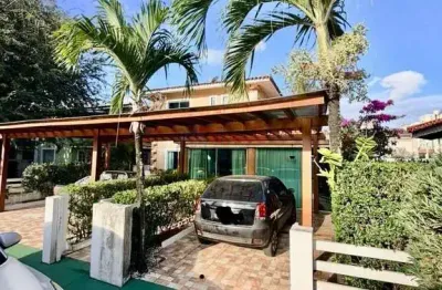 Casa em condomínio fechado com 3 quartos à venda na Rua Ministro Antônio Carlos Magalhães, 001, Buraquinho, Lauro de Freitas