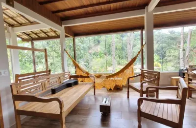 Teresópolis - casa linear  com 2 suítes -  vista panorâmica!