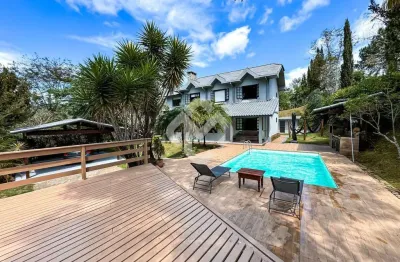 Casa em condomínio no bairro albuquerque em teresópolis - rj