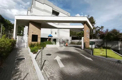 Porteira fechada | apartamento impecável com 2 quartos, elevador e garagem em teresópolis