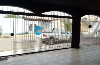 Casa com 4 quartos à venda na Rua Anísio Castilho de Souza, Vila Carolina, Bauru