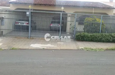 011 cômodo(s), 3 quartos(s), sendo 3 suítes(s), 5 banheiros(s), 3 vaga(s) de garagem, 467.50 m2 de área total, 300 m2 de área útil