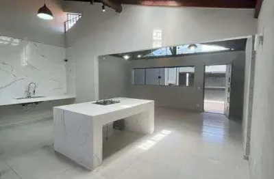 Lindíssima casa – estilo colonial – jd solange – r$595.000,00