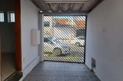 Casa com 2 quartos para alugar no Jardim Bela Vista, Bauru 