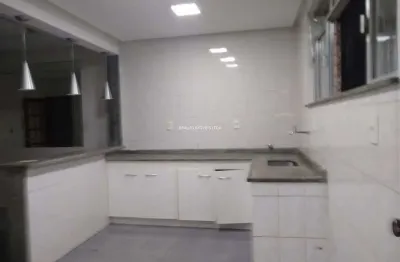 Casa com 3 quartos à venda na rua paulo wilmar de almeida, 28, bosque dos pinheiros, juiz de fora por r$ 600.000