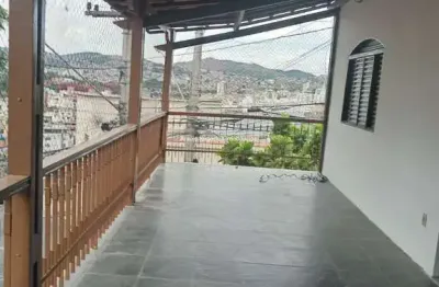 Casa com 3 quartos para alugar na rafael zacarias, 385, democrata, juiz de fora por r$ 3.200