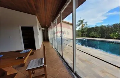 Casa para locação em  bairro monitorado associação-itatiba - sp      r$ 6.500,00 + taxas
